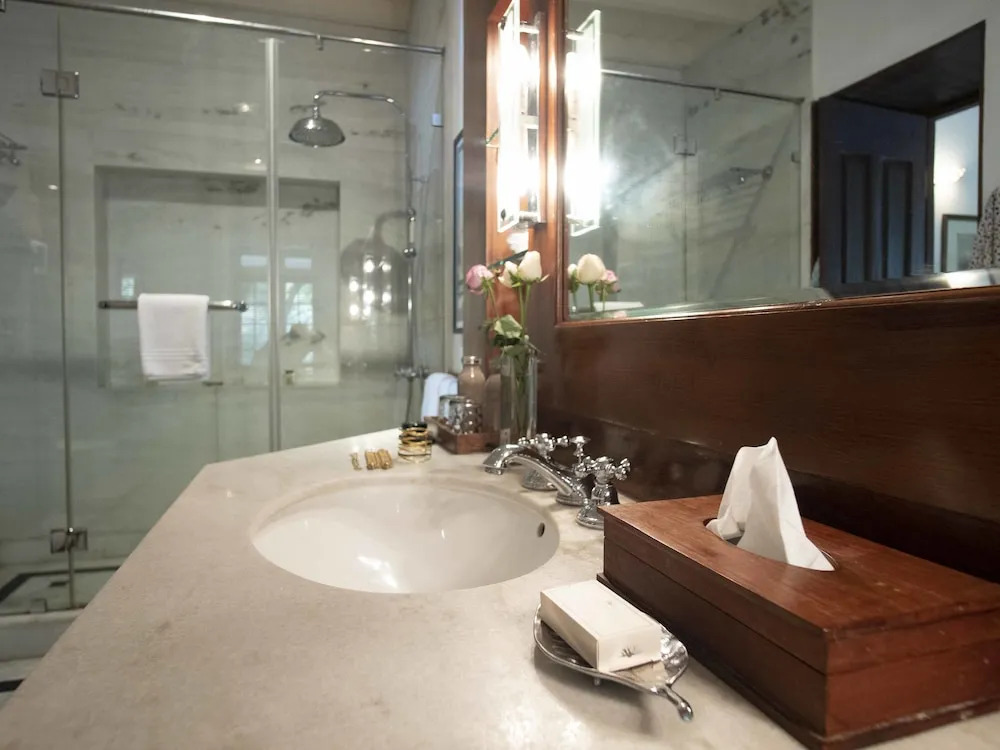 Le Colonial 1506 - Exclusive Luxury Hideaway