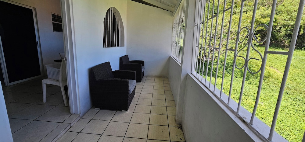 Wavecrest Suites