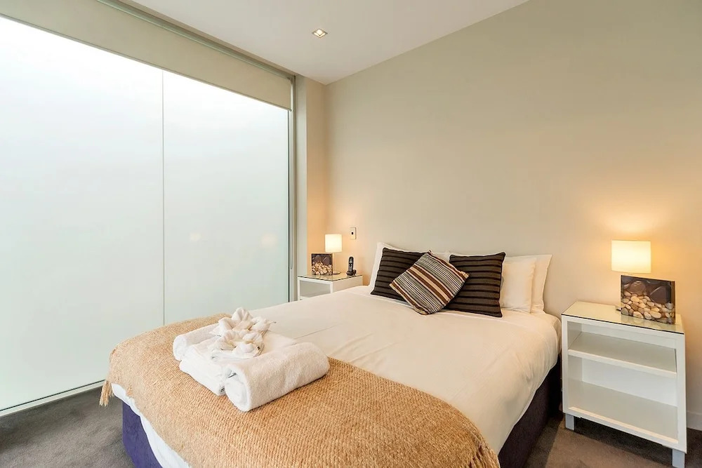 QV Get Away Viaduct Apartment - 945