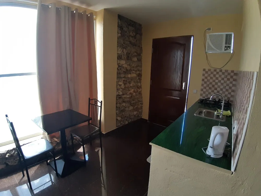 Seaview Mansion Apartment 1