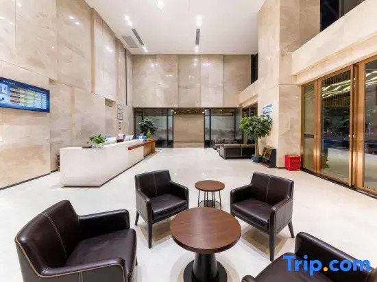 Lytown Hotel（Qingshan Campus of Wuhan University of Science and Technology）