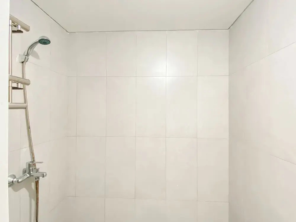 Soft Grey 1Br At Royal Sentul Park Apartment