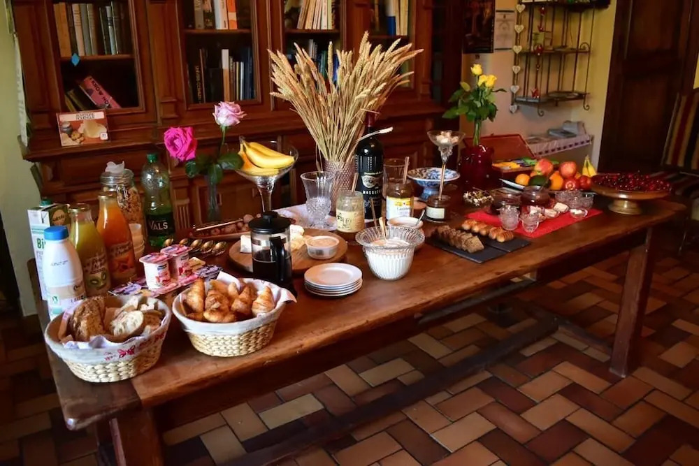 Villa Aimée Luxury Apartments with Heated Pool