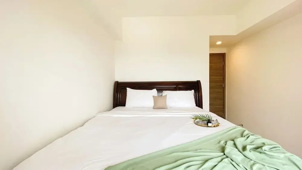 Luxury 2Br With Working Room At Sky House Bsd Apartment
