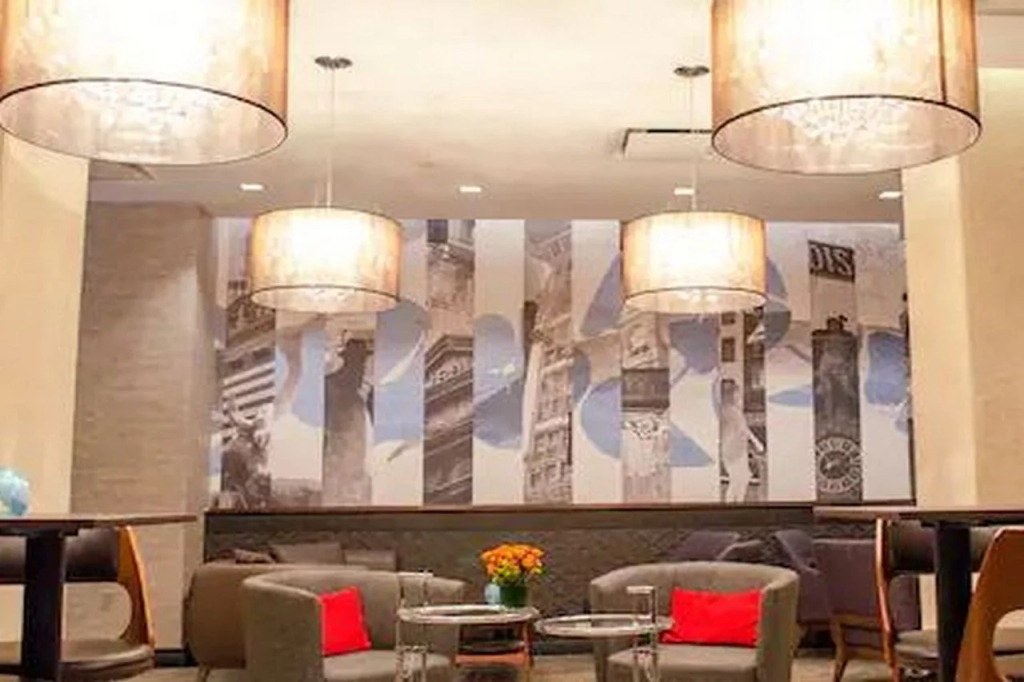 Distrikt Hotel New York City, Tapestry Collection by Hilton