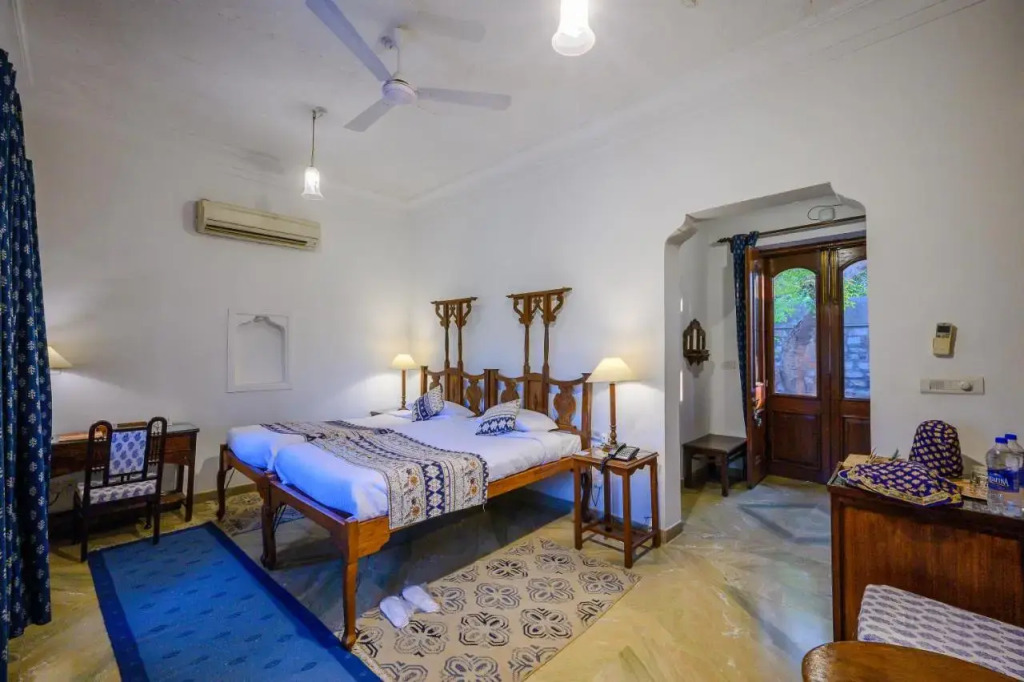 Neemrana'S - Deo Bagh