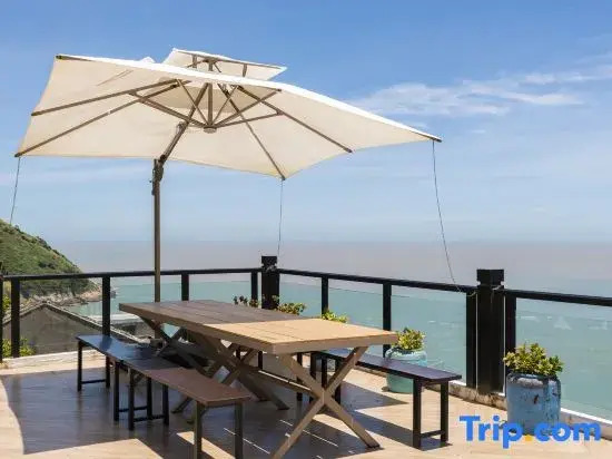 Wenling yinxingyuan seaside home stay