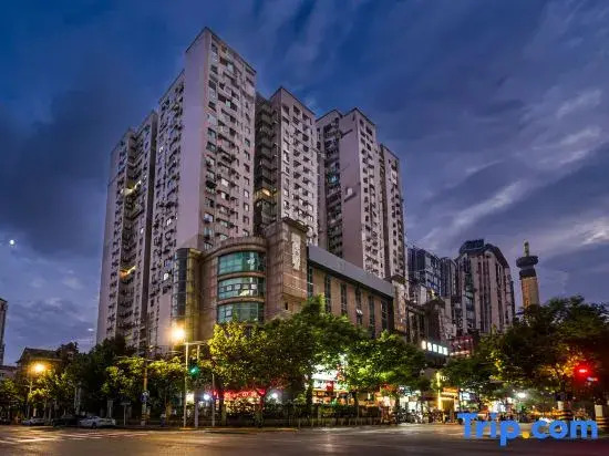 Orange Hotel (changshou road Subway Station Branch)