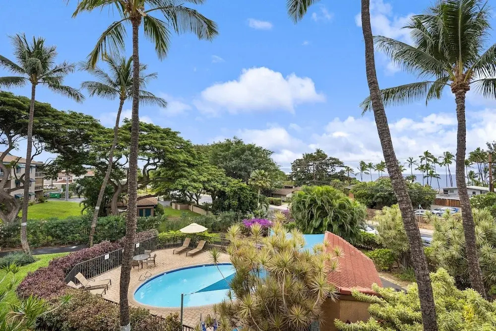 Maui Vista 1-308 - Steps From the Beach, Renovated, Ocean Views, New Windows, AC