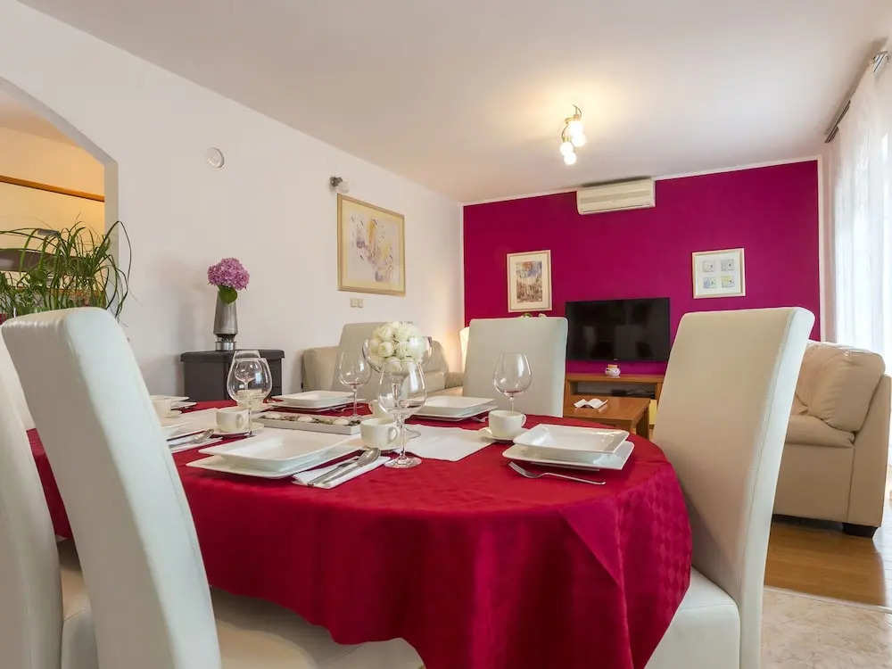 Villa in Kujici Near Beach With Pool