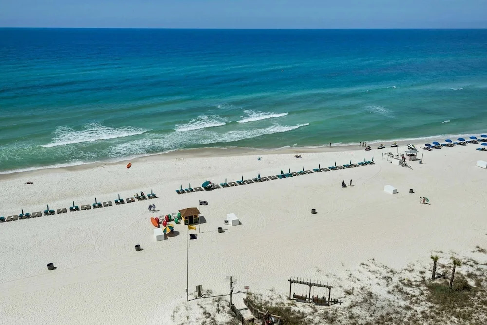 Sunbird Beach Resort 1211 E