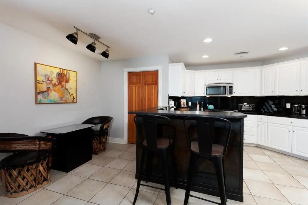 Mears House Unit 1A