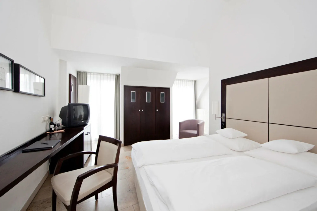 Devin Art Hotel