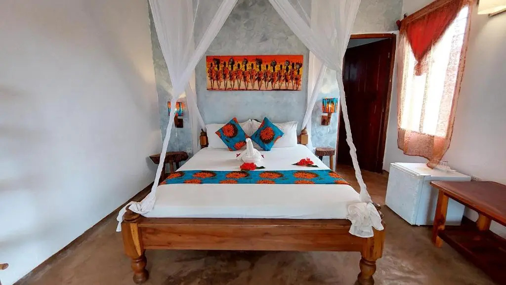 Mawimbi Bungalows
