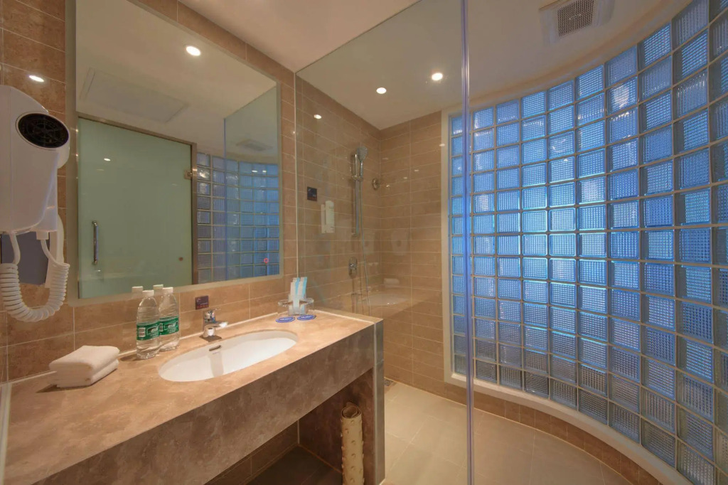 Holiday Inn Express Shenyang Tawan