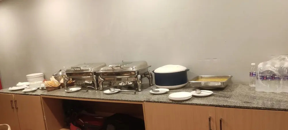 UPAR Hotels Nungambakkam Nearby US Consulate Apollo hospital Sankara Nethralaya