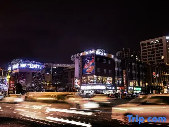 Chengdu Manju  Hotel ( West Railway Station Qingyang Wanda Branch)