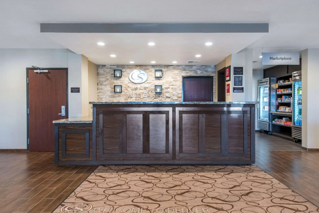 Comfort Suites Denver International Airport