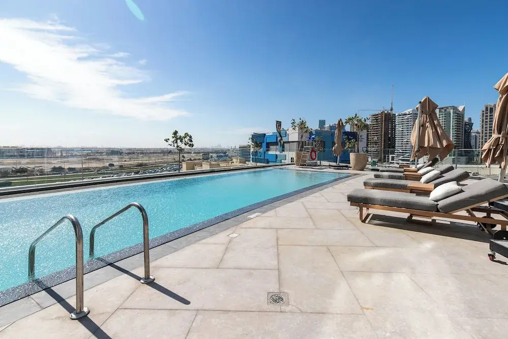 Simply Comfort Vacation Homes Rental Apartments at Nobles Tower Luxury Burj View