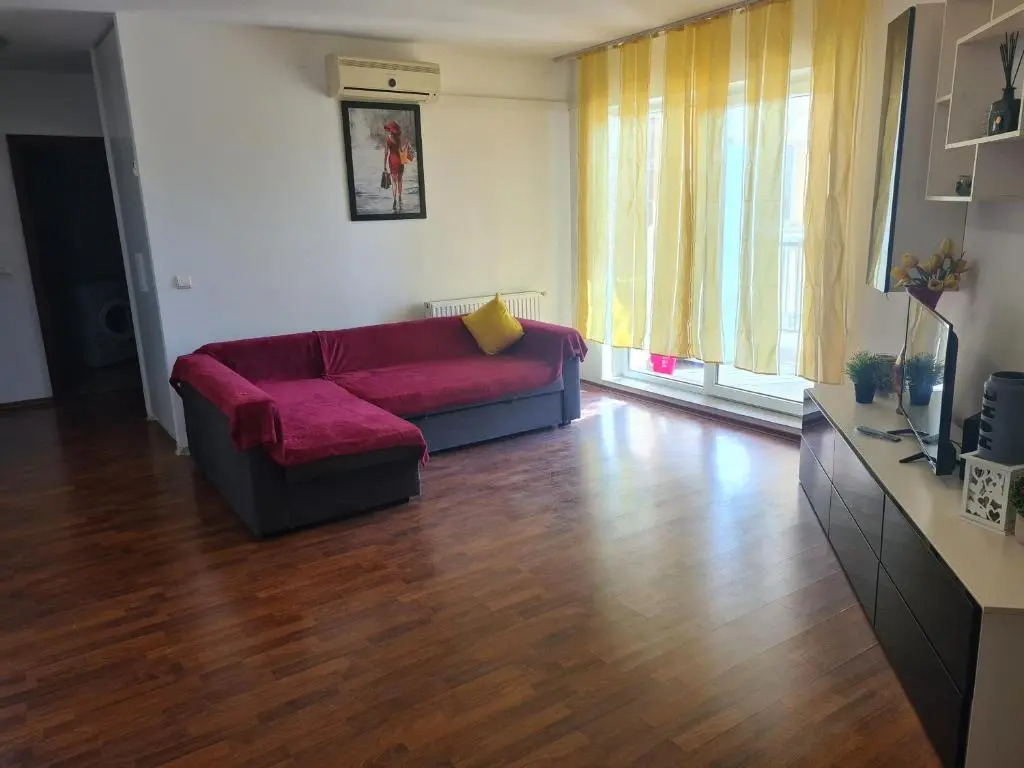 Luxury Mall Apartment 9