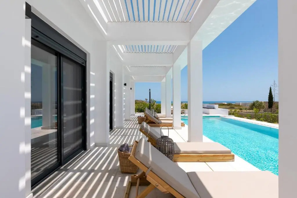 Seastar Villa Large Pool & Jacuzzi Retreat
