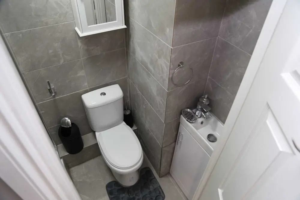 Woolwich Ensuite Roomz