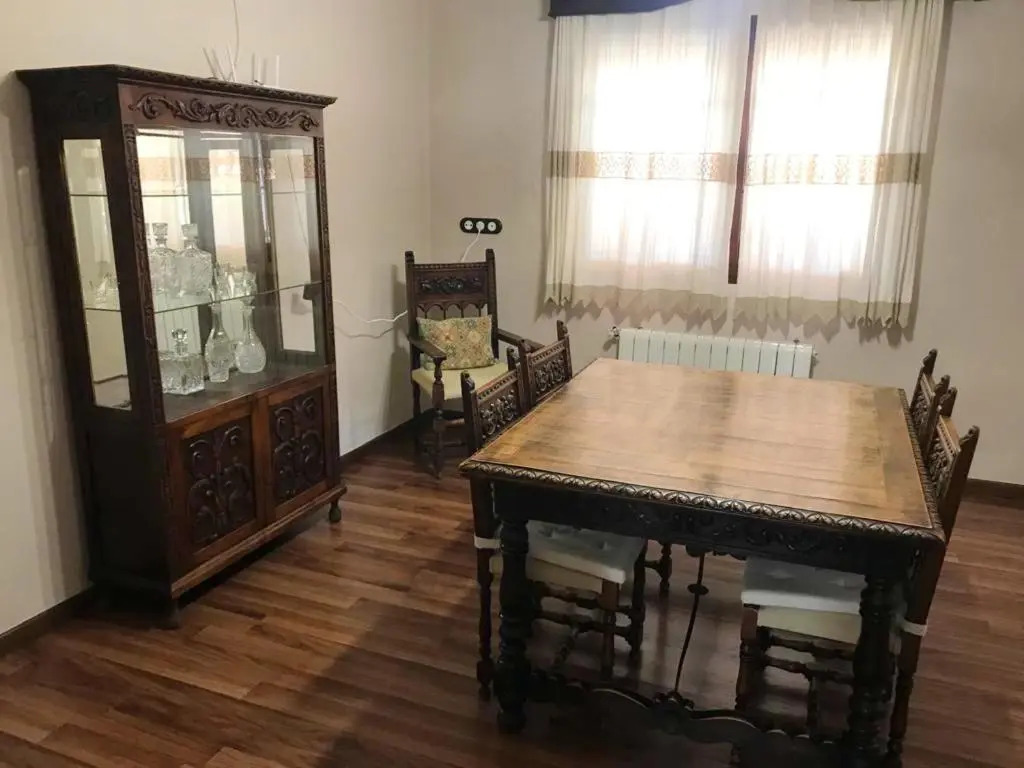 Spacious Villa with Private Pool in Hornachuelos