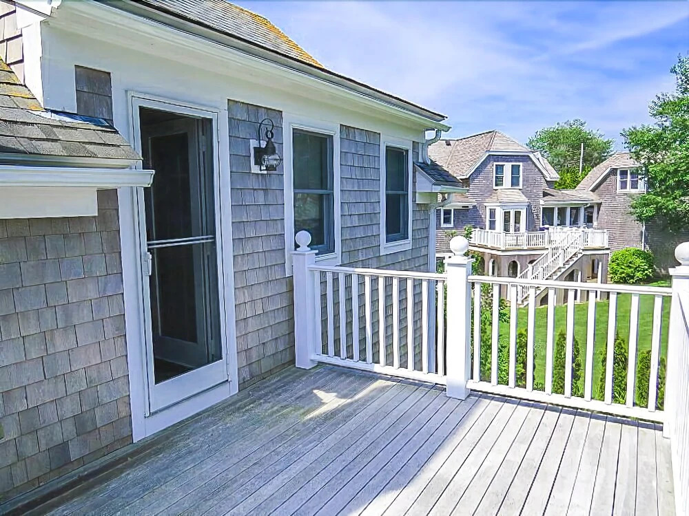 24 Wilderwood Lane - Five Bedroom House