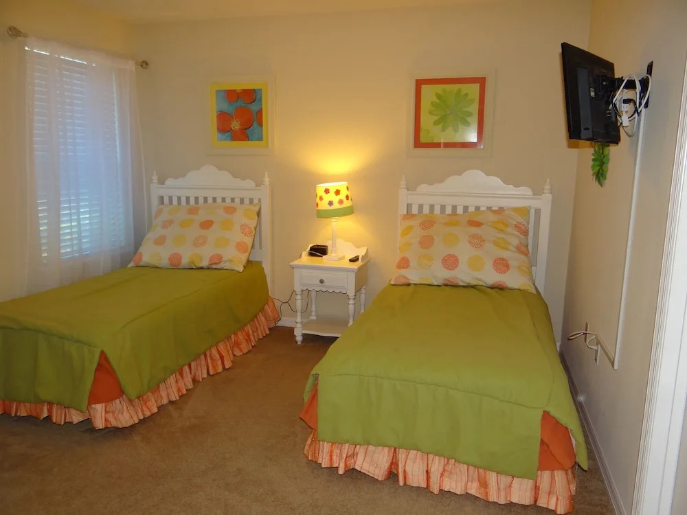 Lightmaker Property Management - Davenport