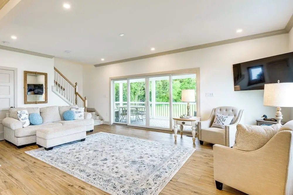 Waterfront Maryland Vacation Home: Private Beach!