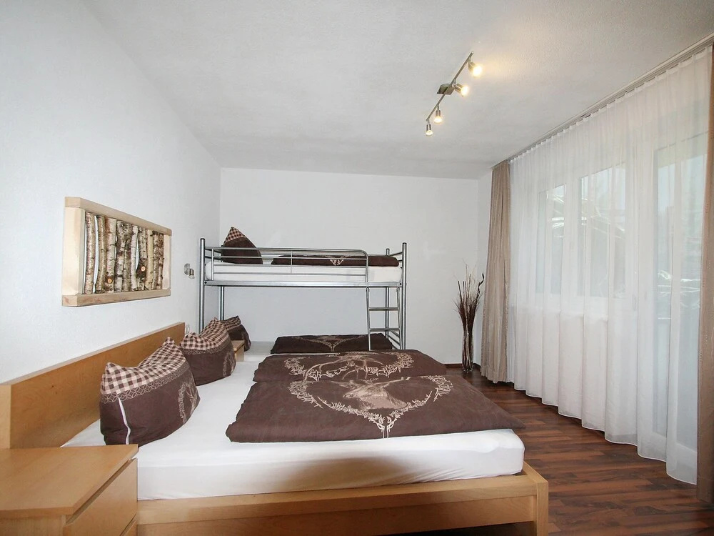 Matt See in See With 2 Bedrooms and 3 Bathrooms