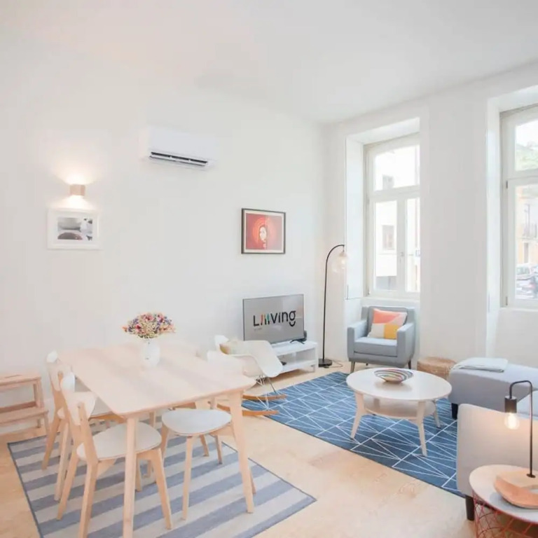 Liiiving in Porto - Haven Pool Apartment