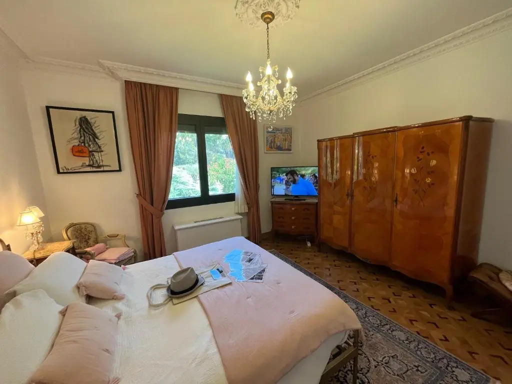 Chambre dhôtes & SPA Mas Dels Esquirols