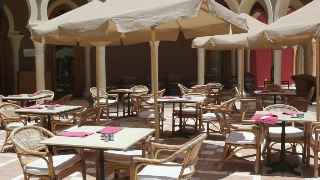 Grand Makadi Couples and Families Only