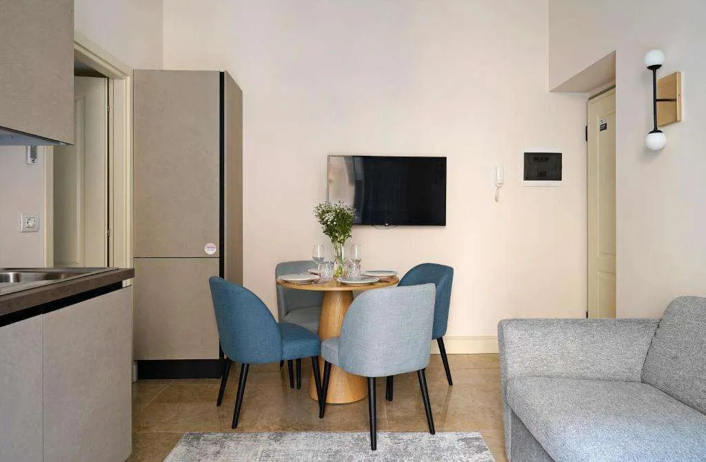 Numa Milan Loreto