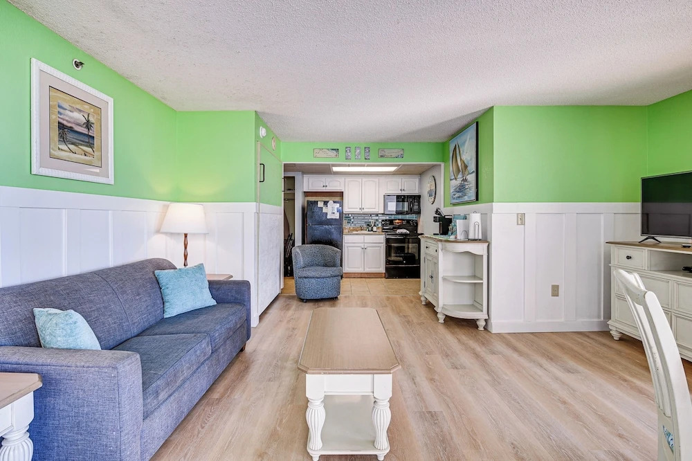 Oceanfront Myrtle Beach Rental w/ Pool!