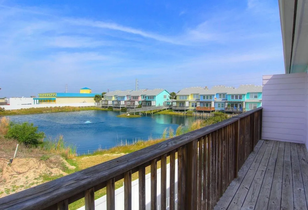 Sea Maiden 10gsc 4 Bedrooms 3 Bathrooms Townhouse