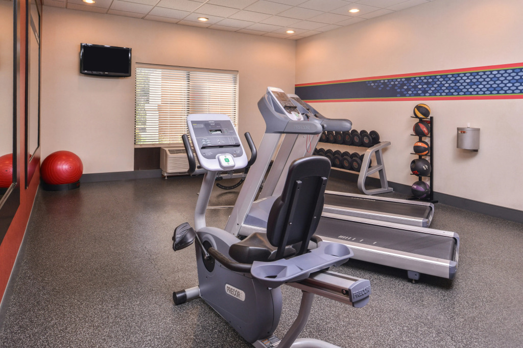Hampton Inn Jackson-College Avenue
