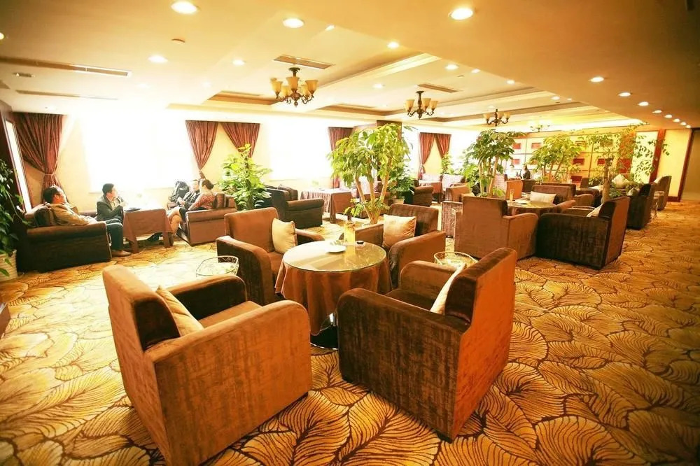 Shunfeng International Hotel