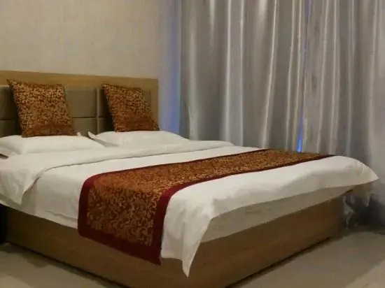 Taiyuan Xiaodian Premium Hotel