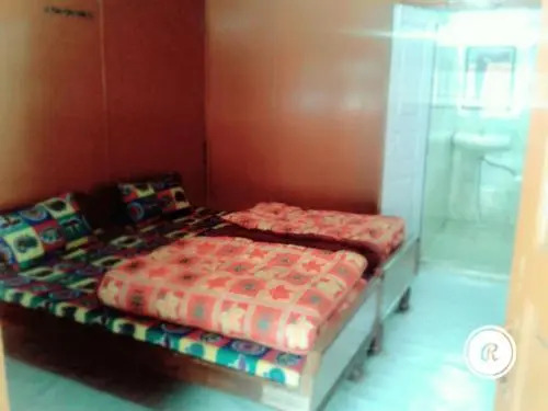 Bhajan Ashram Rishikesh
