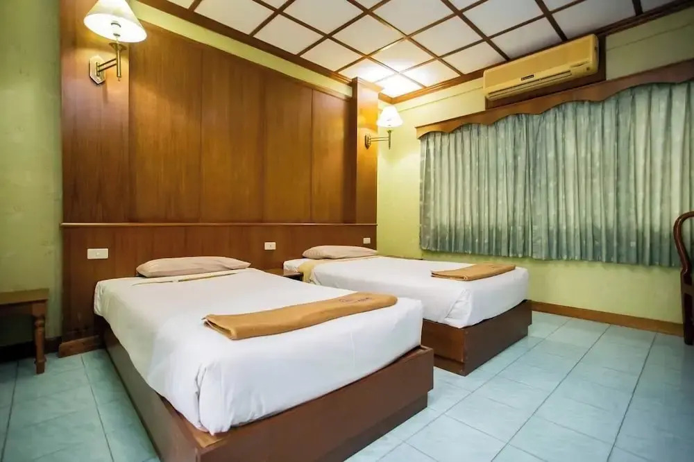 Sinsiam Resort