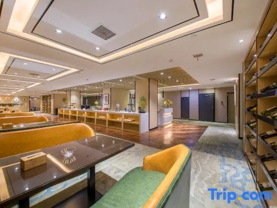 Wuhan Yueting Hotel (North Hankou Subway Station)