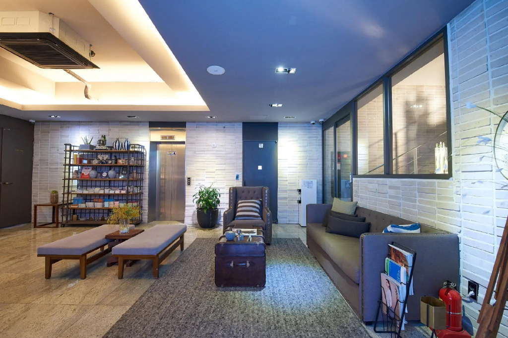 Hound Hotel Seomyeon-Beomcheon