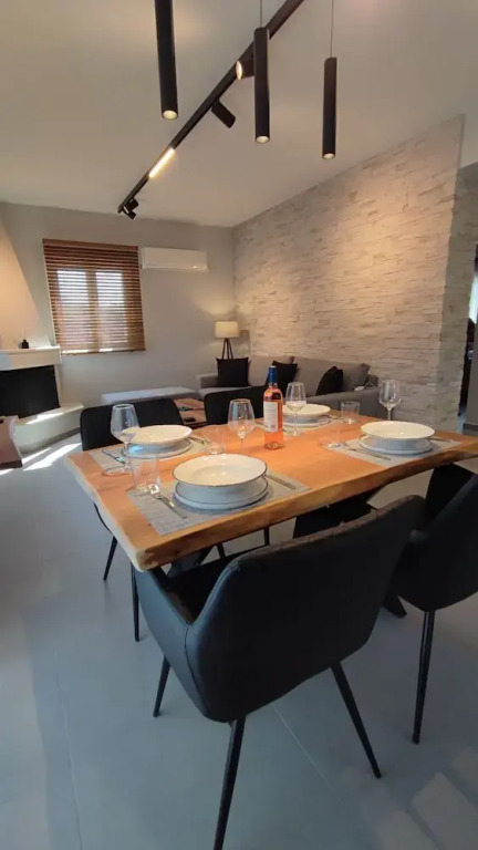 Alaia Chic Villa With Garden in Kefalonia