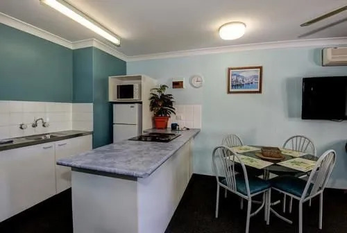 Allamanda Apartments