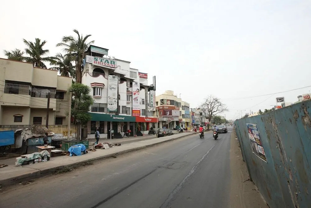 Sai Ramesh Apartments By OYO Rooms