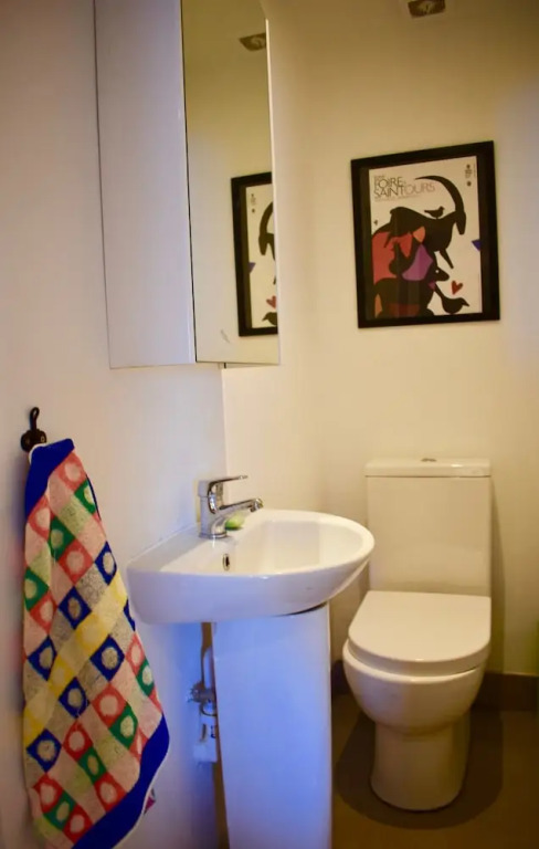 Charming 2 Bedroom House in Cabra
