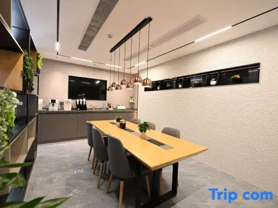 Rujia Business Hotel Beijing Huguo Temple Ping'anli Subway Station Branch