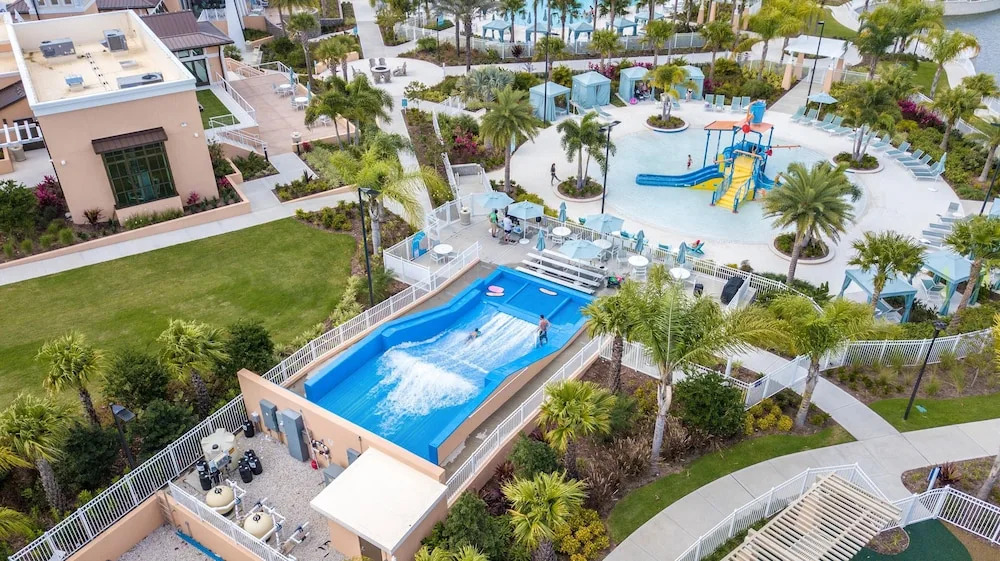 1543 CP - Opulent 4BR Townhome: Private Pool, Solara Resort